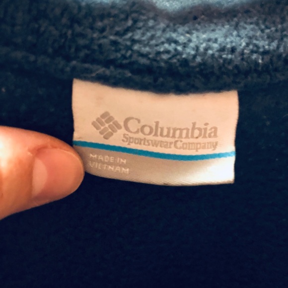 - Jacket 🧥 - Picture 4 of 4